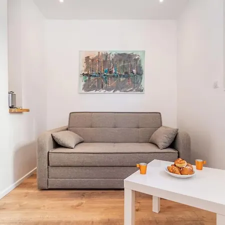 3 Pieces Renove 2023 Vieux Port Et Palais Olam *
