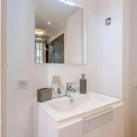 Apartment 3 Pieces Renove 2023 Vieux Port Et Palais Olam Cannes